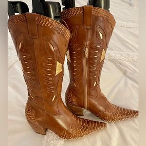 EUC western boots size 35
